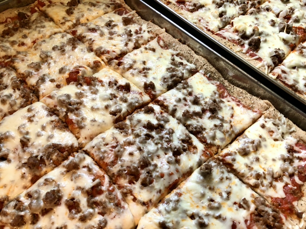 finished and cut pizza 2