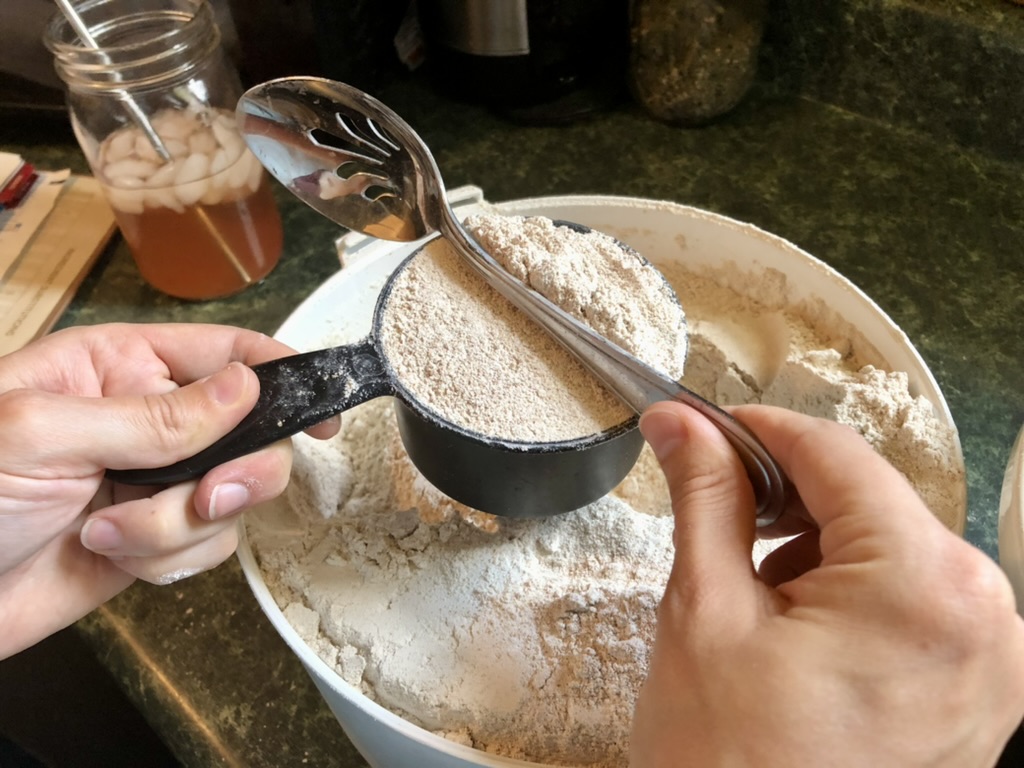 measuring flour properly